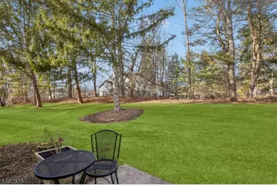 13 Winding Brook Rd, Hamburg, NJ 07419 - Photo 6