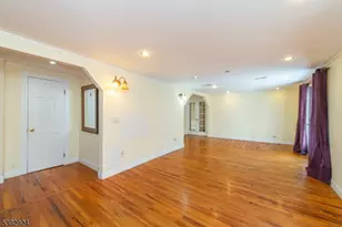 11 Mountain Way S, West Orange Township, NJ 07052 - Photo 18