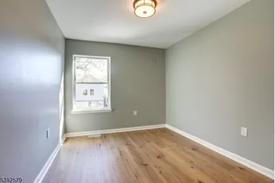 284 S 6th St, Newark, NJ 07103 - Photo 22
