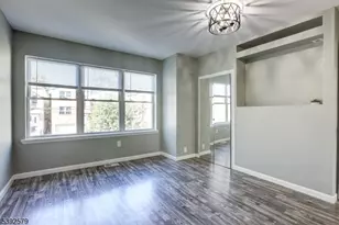 284 S 6th St, Newark, NJ 07103 - Photo 18