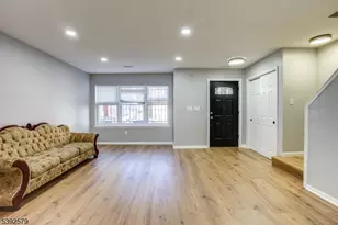 284 S 6th St, Newark, NJ 07103 - Photo 4