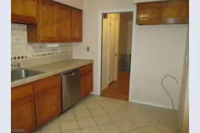 256 Elberon Ave, Paterson, NJ 07502 - Photo 2