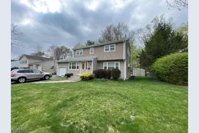 42 Willow Way, Wanaque, NJ 07465 - Photo 2