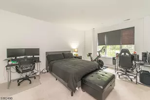 69 Veterans Wy, Morris Plains, NJ 07950 - Photo 16