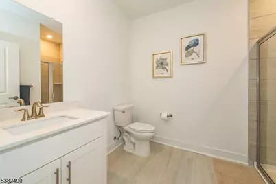 69 Veterans Way, Morris Plains, NJ 07950 - Photo 12