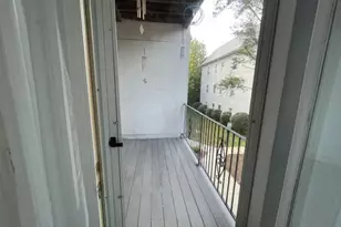 710 Brittany Dr, Wayne, NJ 07470 - Photo 4