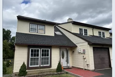 11 Crefeld Ct, Lincoln Park, NJ 07035 - Photo 2