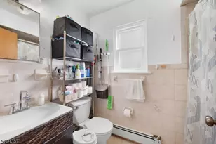 566 2nd Ave, Elizabeth, NJ 07202 - Photo 12