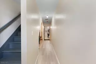 566 2nd Ave, Elizabeth, NJ 07202 - Photo 4