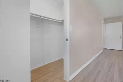 566 2nd Ave, Elizabeth, NJ 07202 - Photo 22