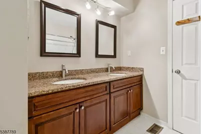 10G Brookline Ct, Montgomery Township, NJ 08540 - Photo 24