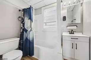 46 Norwood Ave, Irvington, NJ 07111 - Photo 22