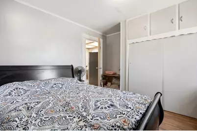 46 Norwood Ave, Irvington, NJ 07111 - Photo 14