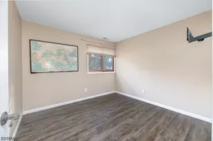 5 Sugar Loaf Ct, Vernon, NJ 07462 - Photo 12