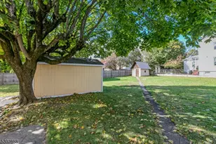 25 Canal St, Raritan, NJ 08869 - Photo 16