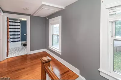 25 Canal St, Raritan, NJ 08869 - Photo 10