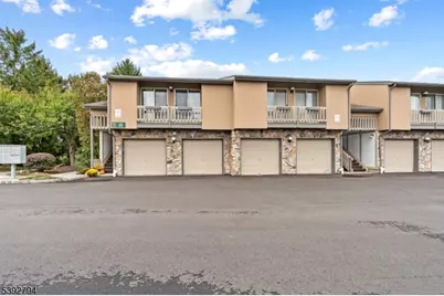 42 Larkin Cir, West Orange Township, NJ 07052 - Photo 22