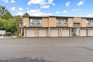 42 Larkin Cir, West Orange Township, NJ 07052 - Photo 22