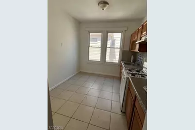 279 Renner Ave Apt 2, Newark, NJ 07112 - Photo 10