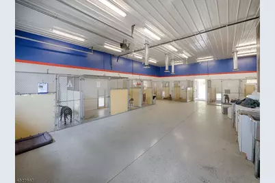 201 Lows Hollow Rd, Lopatcong Township, NJ 08886 - Photo 12