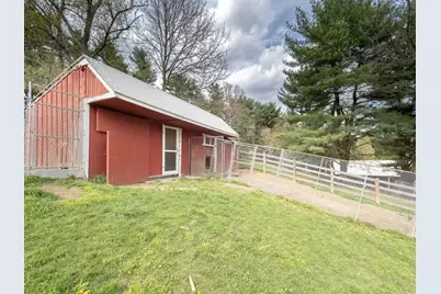 201 Lows Hollow Rd, Lopatcong Township, NJ 08886 - Photo 36