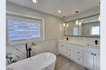 428 Railroad Ave, Old Bridge Township, NJ 08879 - Photo 22