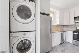 59 Ocean Ave, Jersey City, NJ 07305 - Photo 8