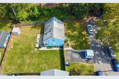 990 Rebecca Pl, Woodbridge Township, NJ 08830 - Photo 12