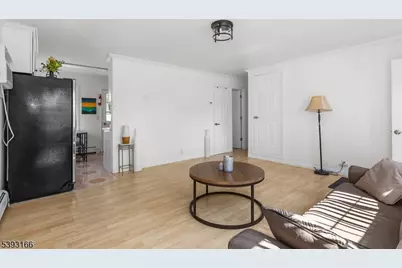 990 Rebecca Pl, Woodbridge Township, NJ 08830 - Photo 20