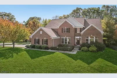 15 Oak Ln, Green Brook Township, NJ 08812 - Photo 1