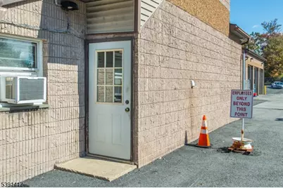 52 Hampton House Rd (South), Hampton Township, NJ 07860 - Photo 16