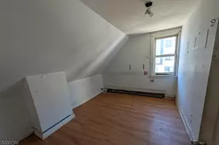 116 Mayor Gibson, Newark, NJ 07104 - Photo 10