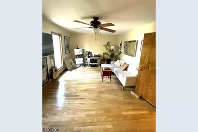 213 69th St, Guttenberg, NJ 07093 - Photo 14