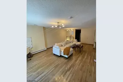 213 69th St, Guttenberg, NJ 07093 - Photo 4