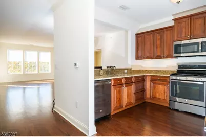 5307 Veterans Dr #5307, Rockaway Township, NJ 07885 - Photo 8