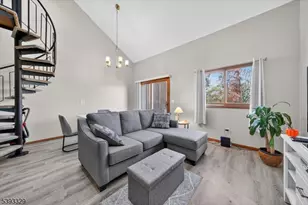 5 Telluride Ct, Vernon, NJ 07462 - Photo 1