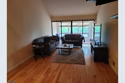 28 Sunrise Dr, Long Hill Township, NJ 07933 - Photo 2