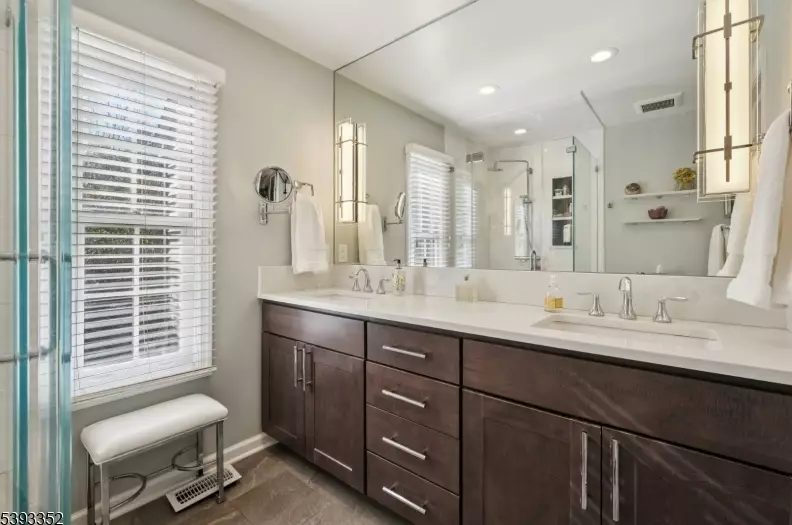 18 Harkey Ct, Roseland, NJ 07068 MLS 3994416 Coldwell Banker