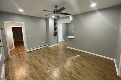 31 Union St, Dover, NJ 07801 - Photo 4