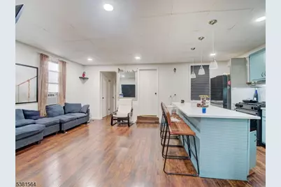 411 Monastery Pl, Union City, NJ 07087 - Photo 12