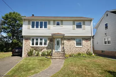 15 Wright Ct #2, Bloomfield, NJ 07003 - Photo 1