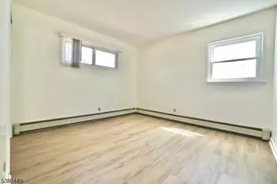 15 Wright Ct, Bloomfield, NJ 07003 - Photo 10