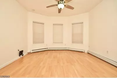 466 Cortlandt St 2nd Fl. #2, Belleville, NJ 07109 - Photo 6