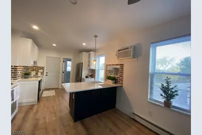310 W Price St, Linden, NJ 07036 - Photo 2