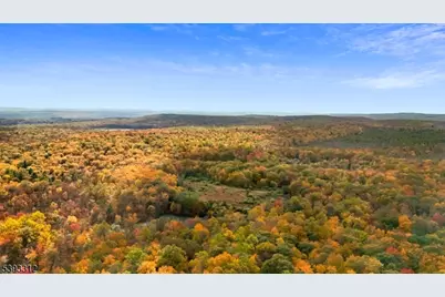 40 Martin Ln, Frankford Township, NJ 07860 - Photo 4