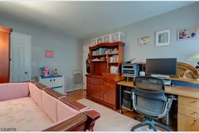 79 Boulder Run Rd, Paterson, NJ 07501 - Photo 24