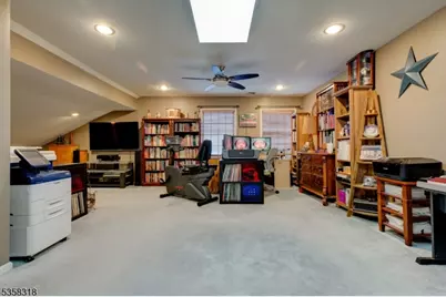 79 Boulder Run Rd, Paterson, NJ 07501 - Photo 10