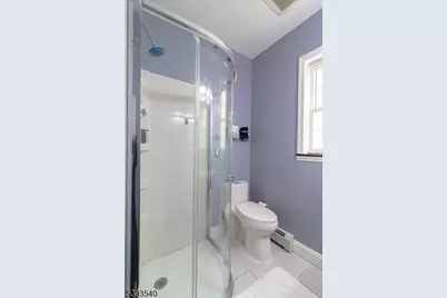 139B Laurel Ave, Union Township, NJ 07083 - Photo 10