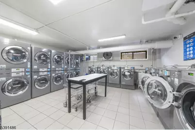 1225 Kennedy Blvd, Bayonne, NJ 07002 - Photo 14