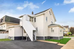 64 Hudson Ave, Totowa, NJ 07512 - Photo 4